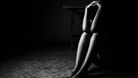 Coșmarul prin care a trecut o tânără din Moldova, violată de propriul tată: Totul a început când aveam 12 ani